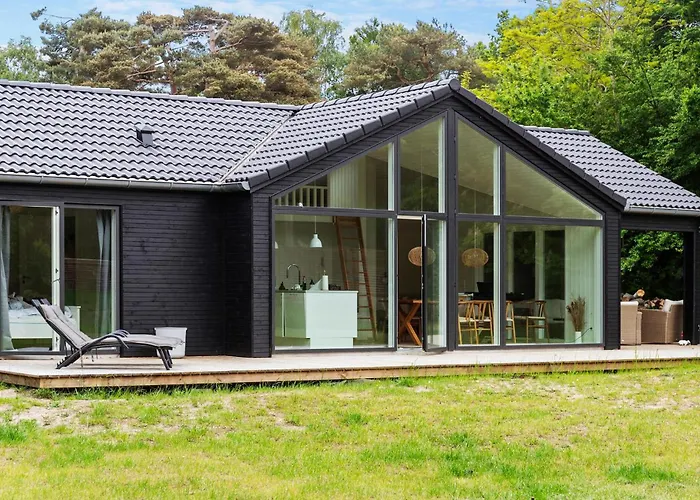 5 Bedroom In
