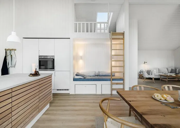 5 Bedroom In